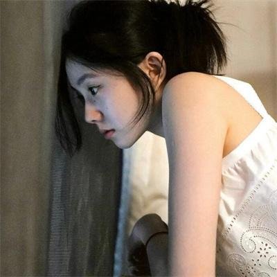 恰似两滴水